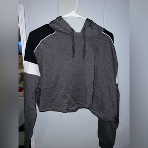 Aeropostale Cropped hoodie Size M
